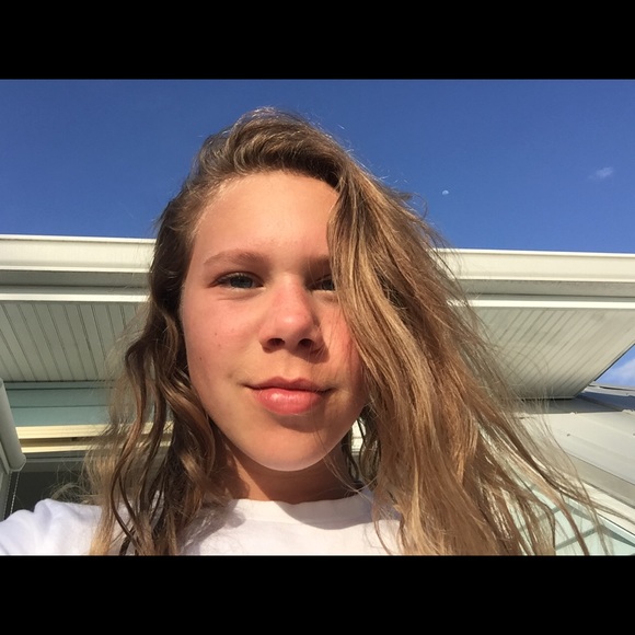 Meet your Posher, Grace - Picture 3 of 3